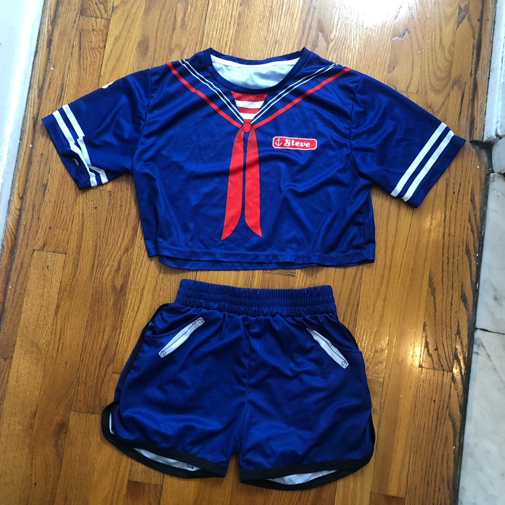 Stranger Things Scoops Costume